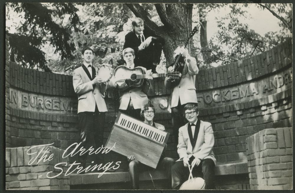 the Arrow Strings #0001 - with AUTOGRAPHS (image for) the Arrow Strings #0001 - with AUTOGRAPHS